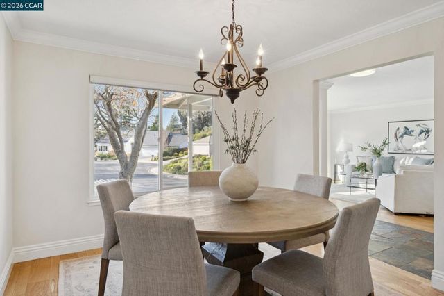 1133 Greenbrook Dr, Danville, CA 94526