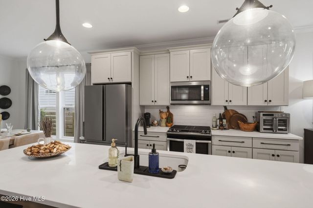 839 Edgerton Drive, Wilmington, NC 28412