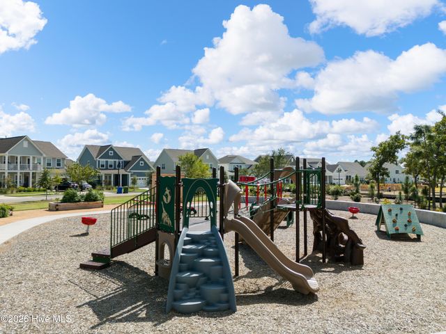 839 Edgerton Drive, Wilmington, NC 28412