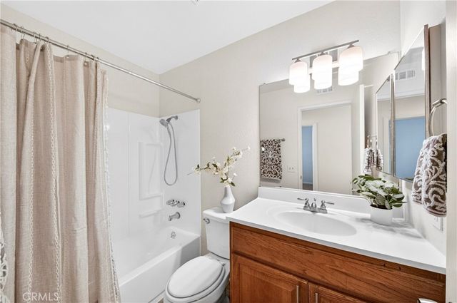 1031 S Palmetto, Ontario, CA 91762