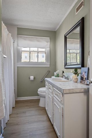 1121 Lexington ST, Taylor, TX 76574