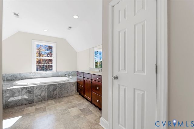 2436 Gammons Creek Dr, Maidens, VA 23102