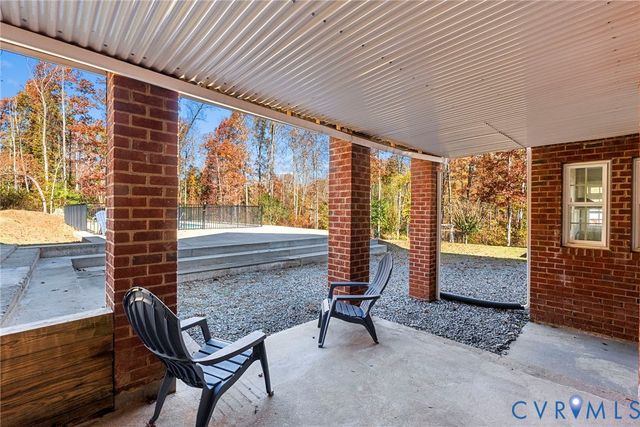 2436 Gammons Creek Dr, Maidens, VA 23102