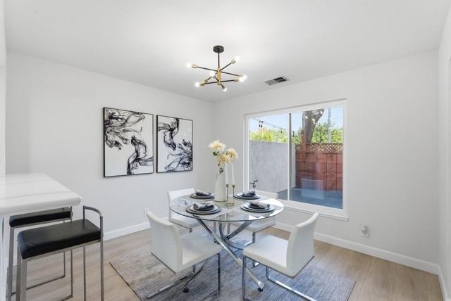 945 Oak Park, Morgan Hill, CA 95037