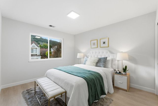 945 Oak Park, Morgan Hill, CA 95037