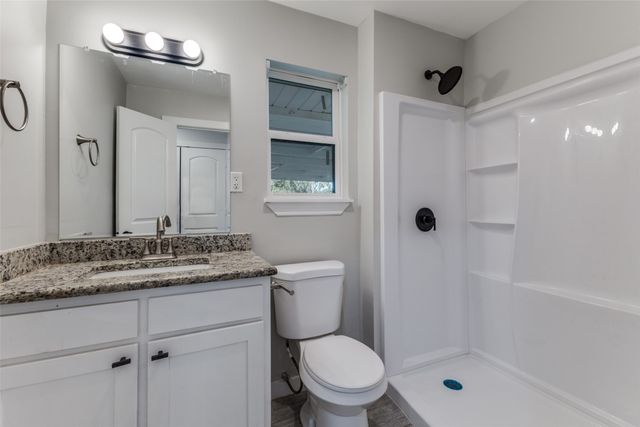 418 Bowie Street, Forney, TX 75126