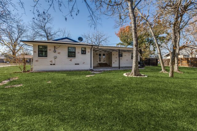 418 Bowie Street, Forney, TX 75126