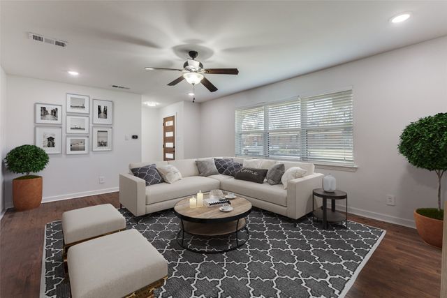 418 Bowie Street, Forney, TX 75126