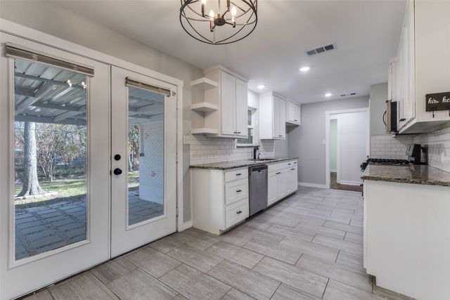 418 Bowie Street, Forney, TX 75126