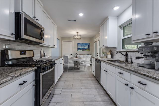 418 Bowie Street, Forney, TX 75126