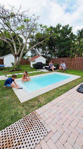 220 SW 5th Street, Dania Beach, FL 33004