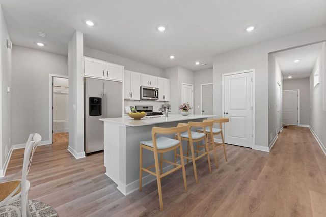 17069 Draper Way, Lakeville, MN 55044