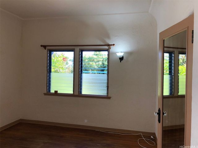 3916 Sierra Drive, Honolulu, HI 96816