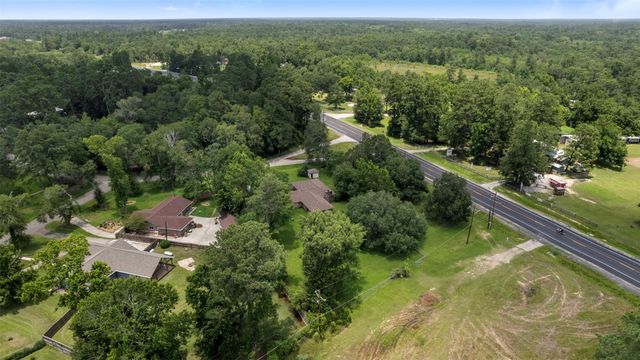 15151 Robin Trail, Conroe, TX 77302