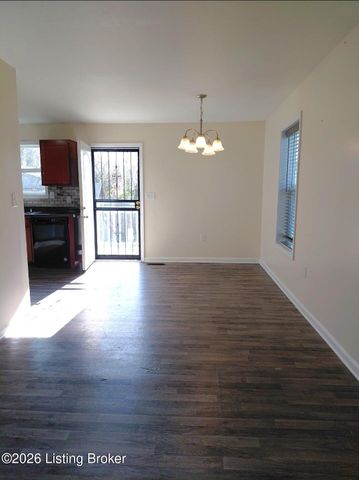 2414 Landrum Ave, Louisville, KY 40216