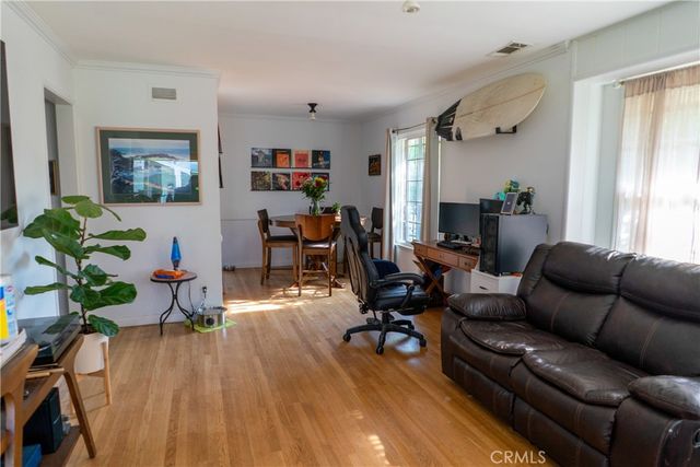 6030 Coldwater Canyon, North Hollywood, CA 91606