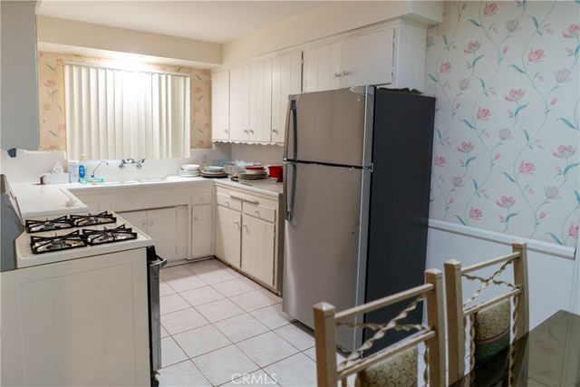 6030 Coldwater Canyon, North Hollywood, CA 91606