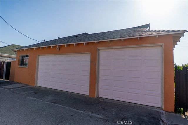 6030 Coldwater Canyon, North Hollywood, CA 91606