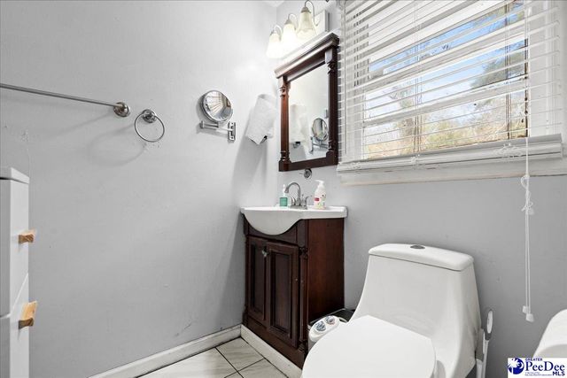 1774 Williamsburg Circle, Florence, SC 29506