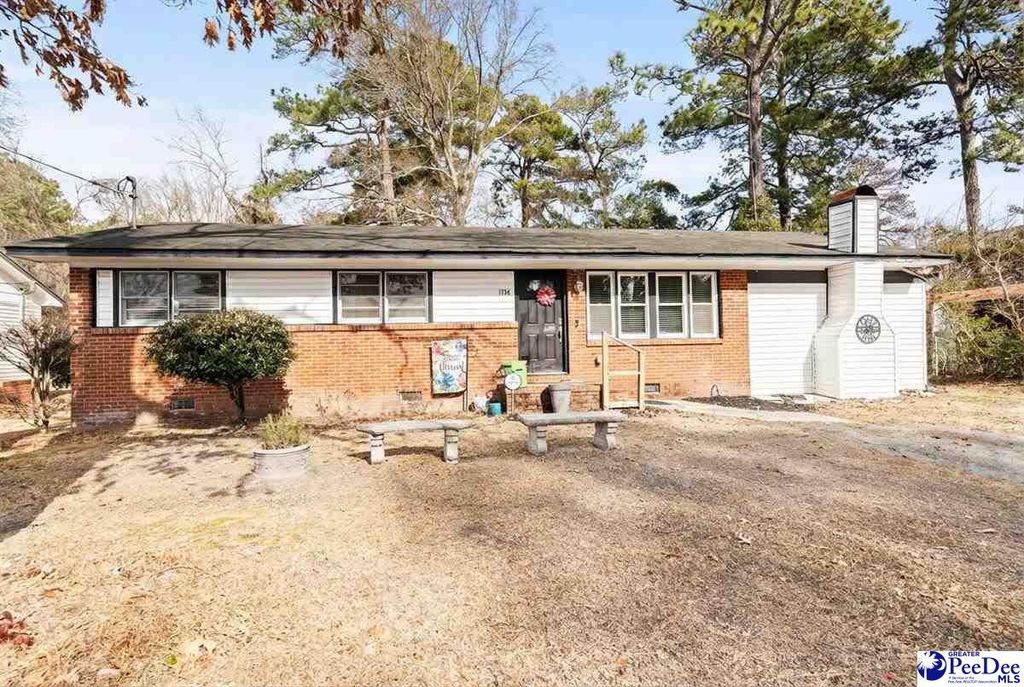 1774 Williamsburg Circle, Florence, SC 29506