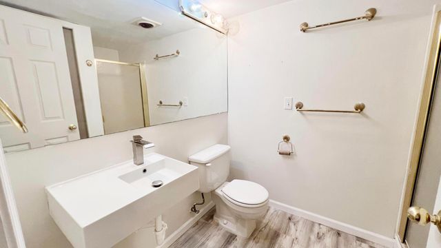 2104 E 22nd Street, Minneapolis, MN 55404
