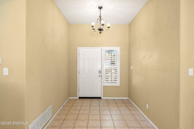 4475 Los Arboles Drive, Las Cruces, NM 88011