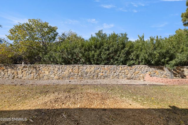 4475 Los Arboles Drive, Las Cruces, NM 88011