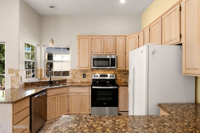 4475 Los Arboles Drive, Las Cruces, NM 88011