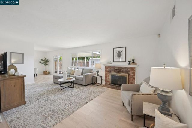8356 Davona Drive, Dublin, CA 94568