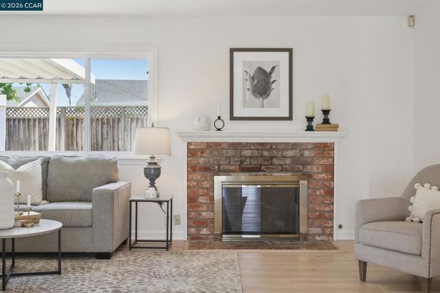 8356 Davona Drive, Dublin, CA 94568