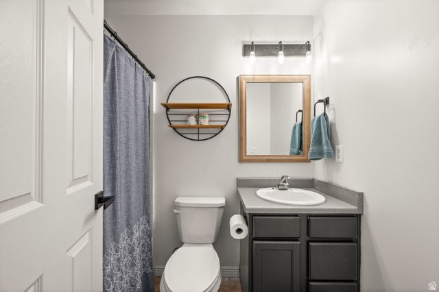 5884 S IMPRESSIONS DR, Salt Lake City, UT 84118