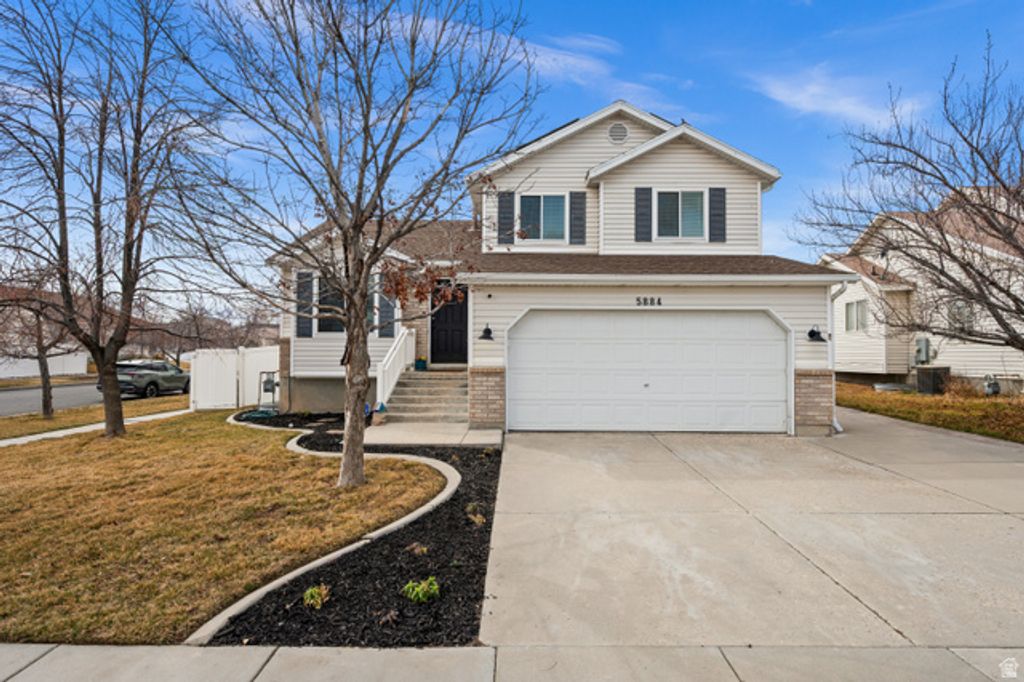 5884 S IMPRESSIONS DR, Salt Lake City, UT 84118