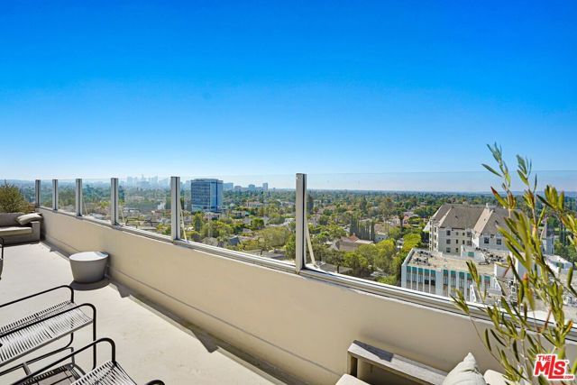 450 N Rossmore Avenue 1002, Los Angeles, CA 90004