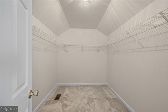 1707 MEMORIAL PARK AVE, Martinsburg, WV 25401