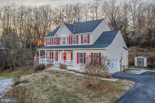 1707 MEMORIAL PARK AVE, Martinsburg, WV 25401