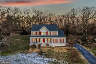 1707 MEMORIAL PARK AVE, Martinsburg, WV 25401