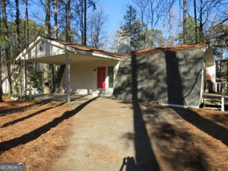 400 Cottonwood Drive, Woodstock, GA 30189