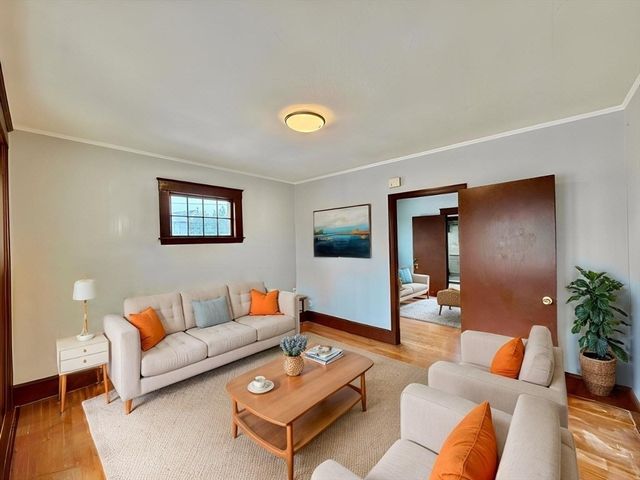 162 South St 1L, Quincy, MA 02169