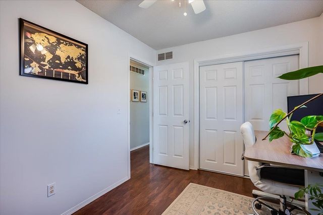 2017 S Crestline Ct, Wichita, KS 67209