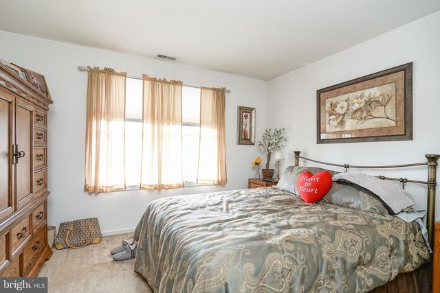 32-F PRISTINE PL, Sewell, NJ 08080