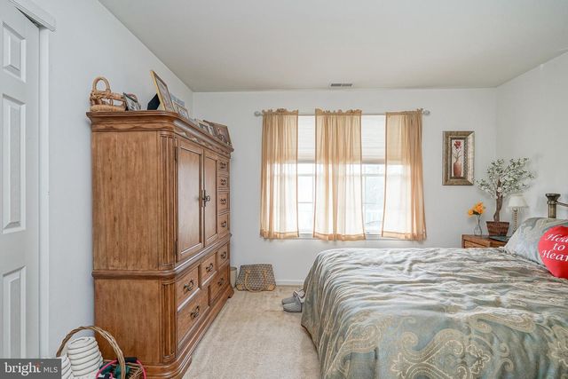 32-F PRISTINE PL, Sewell, NJ 08080