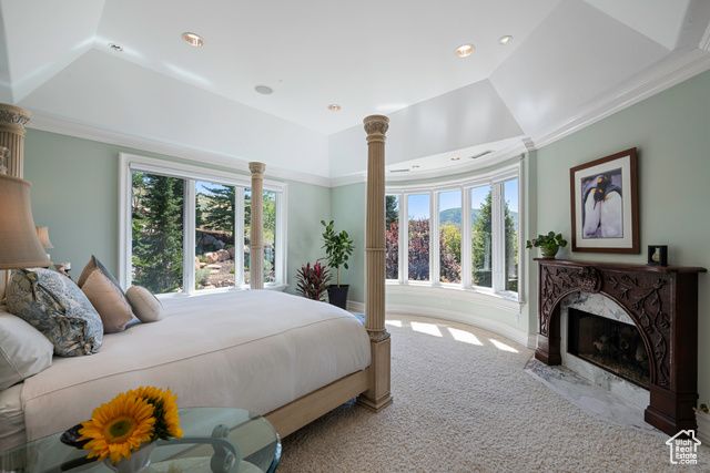 5678 E TWIN CREEK RD, Salt Lake City, UT 84108