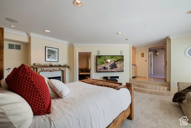 5678 E TWIN CREEK RD, Salt Lake City, UT 84108