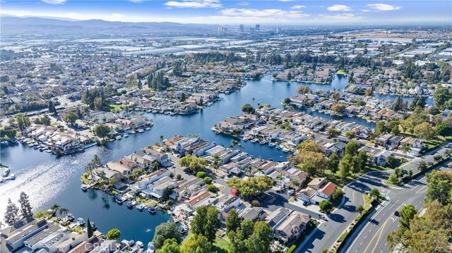 21886 Winnebago, Lake Forest, CA 92630