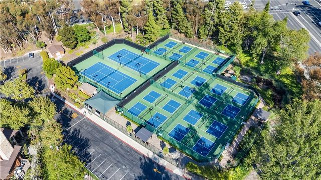 21886 Winnebago, Lake Forest, CA 92630
