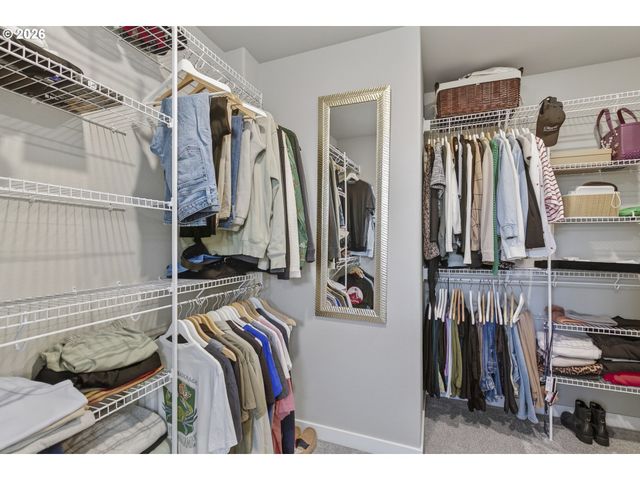 5304 Ne 43RD Cir, Vancouver, WA 98661