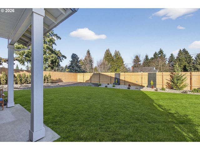 5304 Ne 43RD Cir, Vancouver, WA 98661