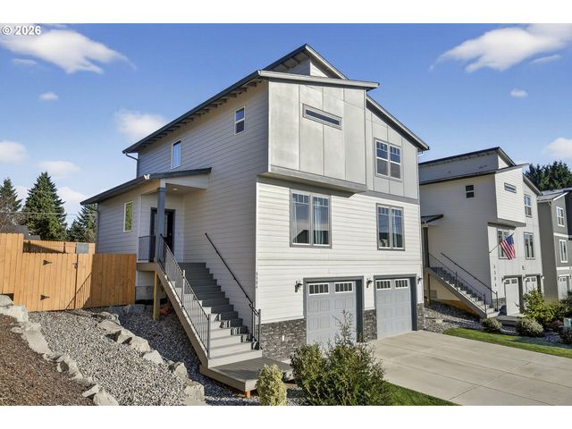 5304 Ne 43RD Cir, Vancouver, WA 98661