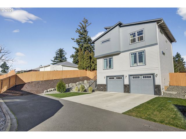 5304 Ne 43RD Cir, Vancouver, WA 98661