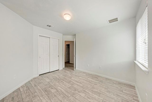 233 Wallops, Kyle, TX 78640